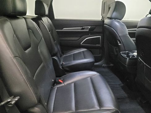 Used 2022 Kia Telluride S image 19