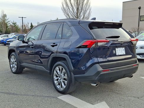 Used 2025 Toyota RAV4 XLE Premium image 4