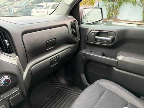 Used 2022 Chevrolet Silverado 1500 Custom RWD image 28