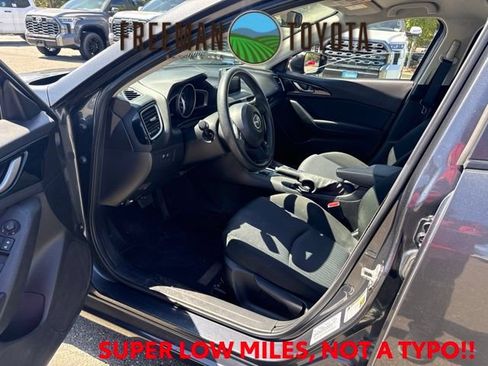 Used 2015 MAZDA MAZDA3 i Sport FWD image 7