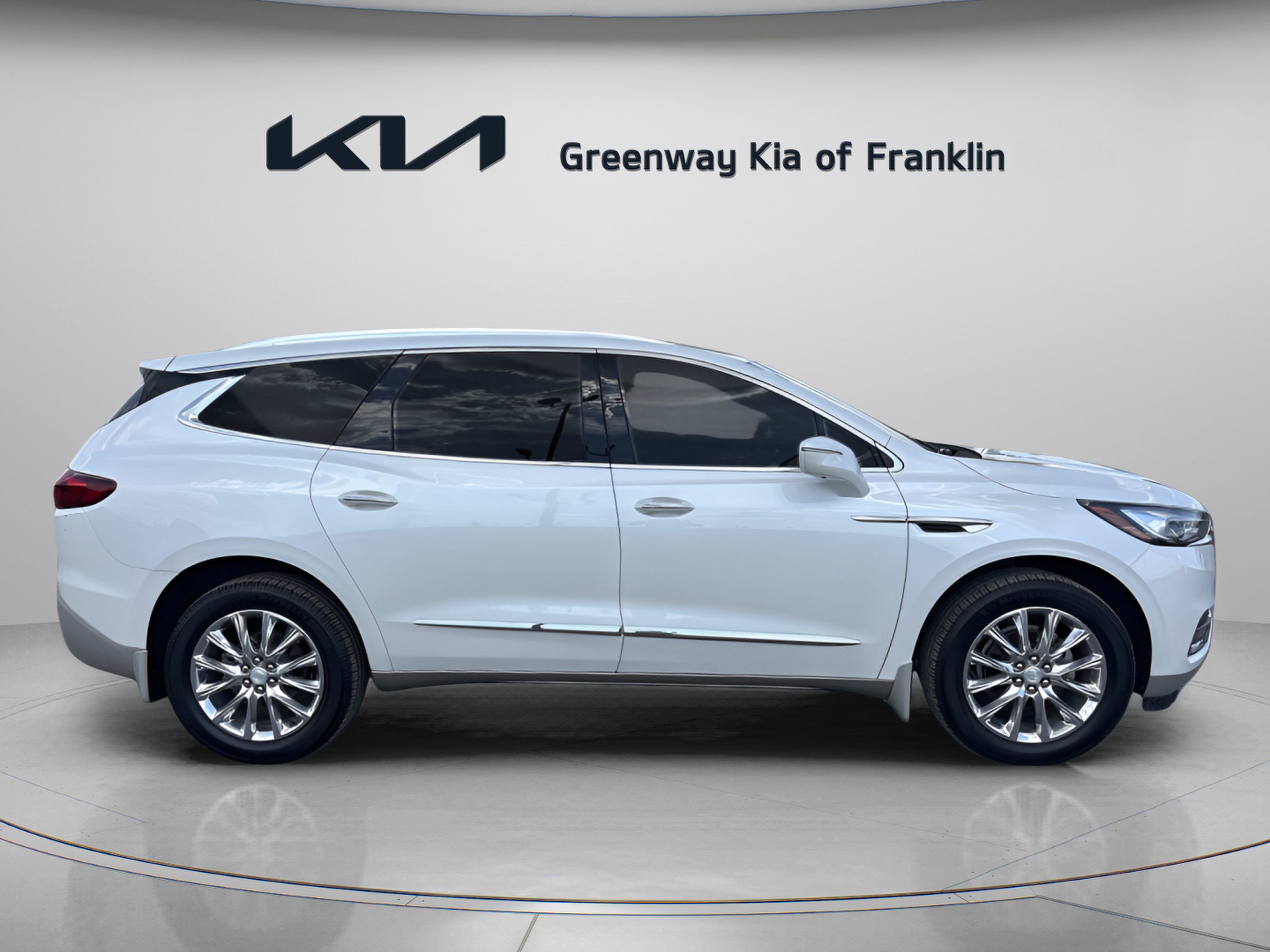 Used 2018 Buick Enclave Premium FWD image 8