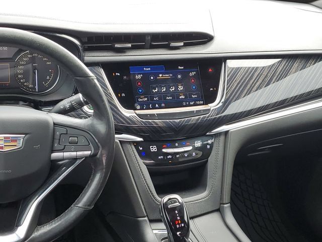 Certified 2024 Cadillac XT6 Premium Luxury AWD/4WD image 28