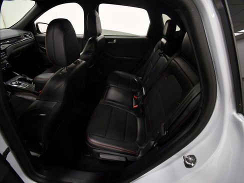 Used 2025 Ford Escape ST-Line Select image 15