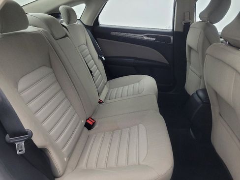 Used 2018 Ford Fusion S FWD image 19