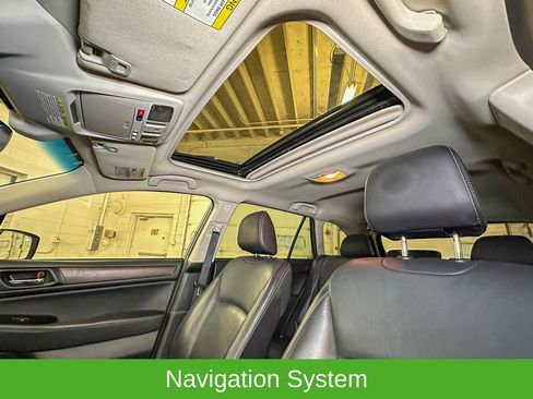 Used 2017 Subaru Outback 2.5i Limited image 4