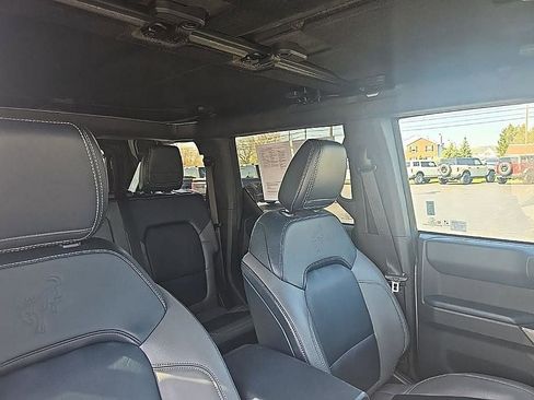 Used 2023 Ford Bronco Outer Banks w/ Sasquatch Package image 44