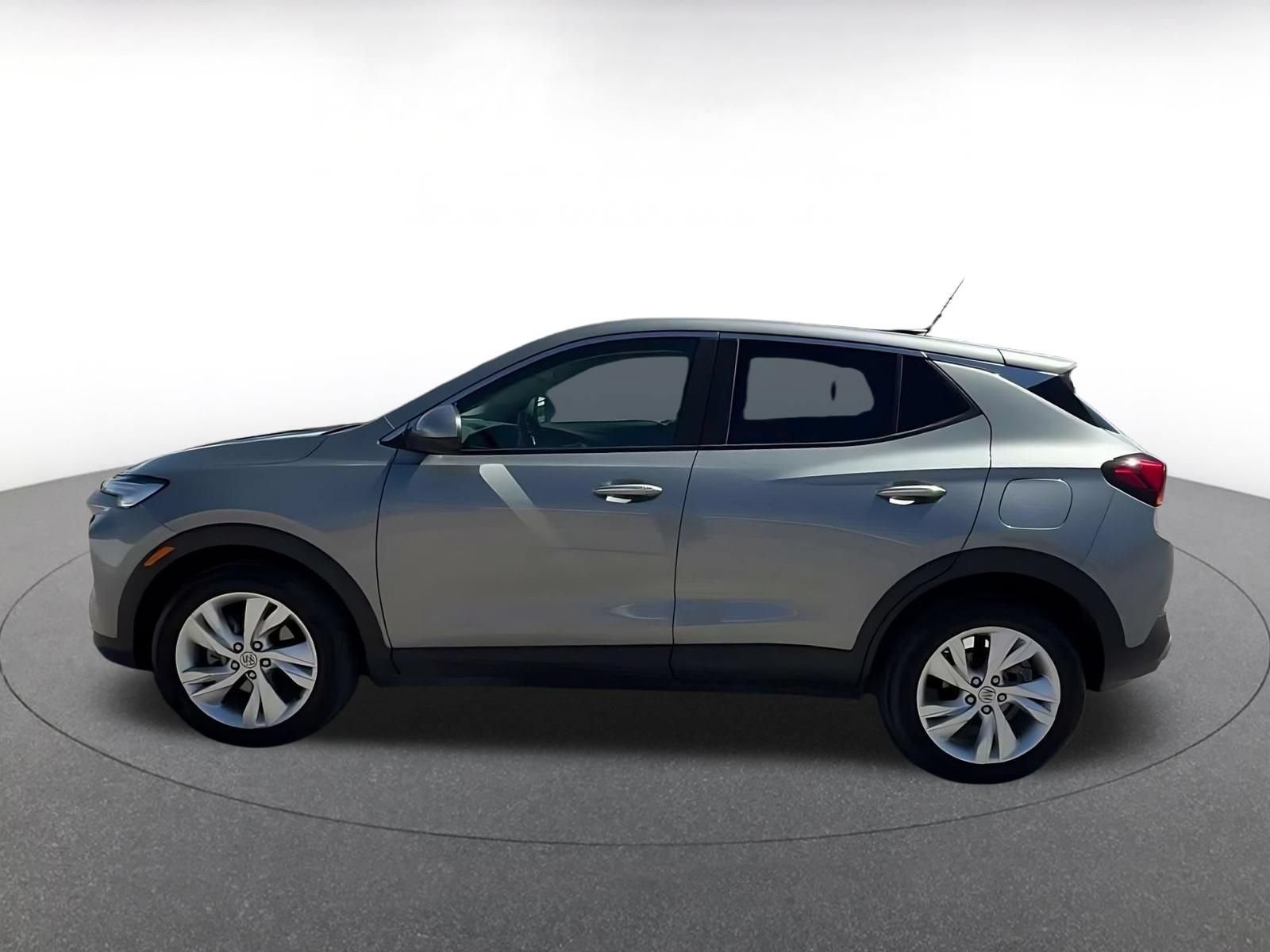 Used 2026 Buick Encore GX Preferred FWD image 8