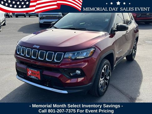 Used 2022 Jeep Compass Limited AWD/4WD image 2
