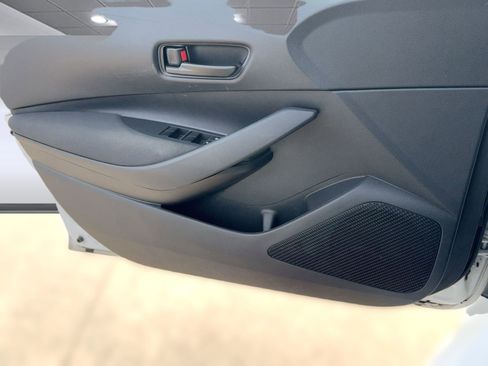 Used 2024 Toyota Corolla LE image 21