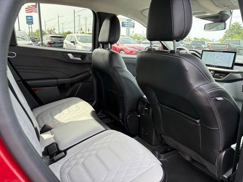 Used 2023 Ford Escape Platinum w/ Premium Technology Package AWD/4WD image 14