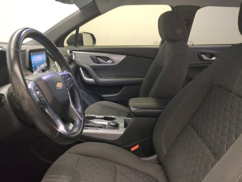 Used 2019 Chevrolet Blazer LT image 17