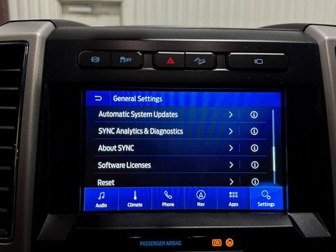 Used 2021 Ford F250 Lariat w/ Lariat Ultimate Package AWD/4WD image 19