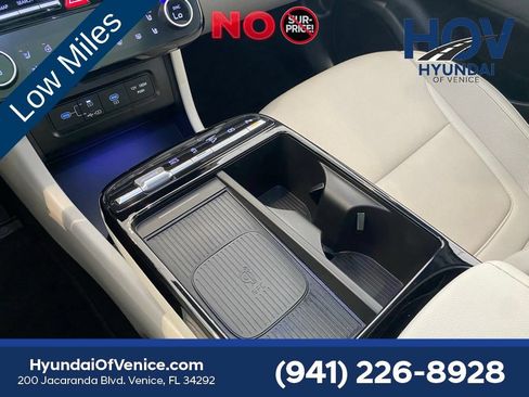 Certified 2025 Hyundai Tucson Limited FWD image 18