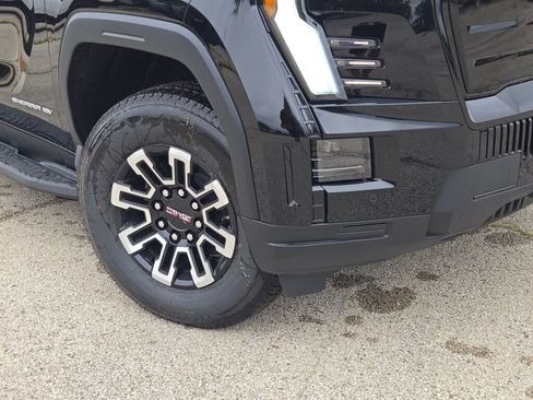 New 2026 GMC Sierra EV Elevation image 3