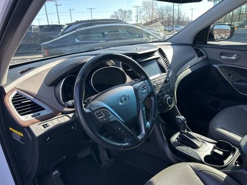 Used 2018 Hyundai Santa Fe Sport image 27