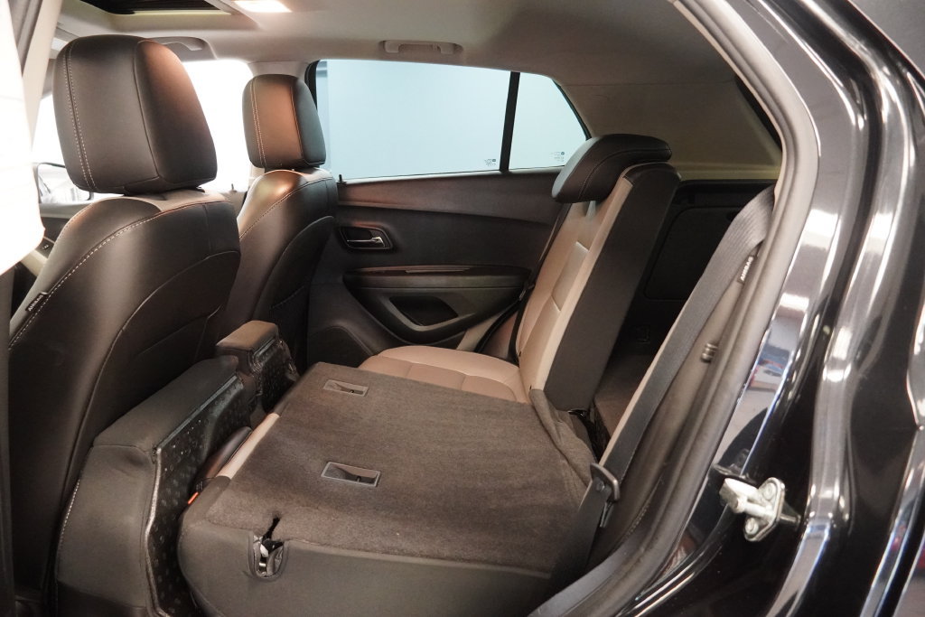 Used 2015 Chevrolet Trax LTZ w/ LPO, Protection Package AWD/4WD image 28