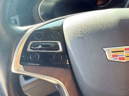Used 2017 Cadillac Escalade ESV Premium Luxury RWD image 7