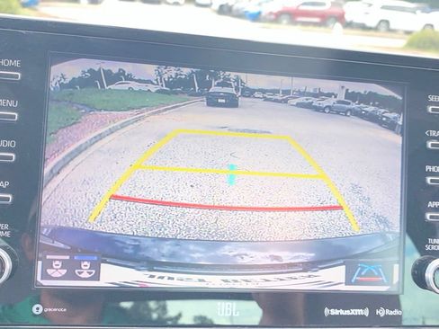 Used 2022 Toyota Camry XLE w/ Navigation Upgrade Package FWD image 28