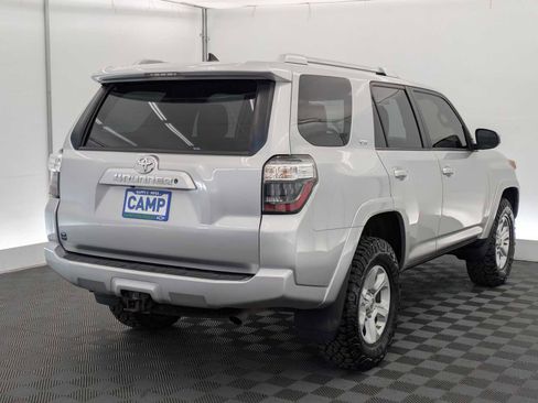 Used 2015 Toyota 4Runner SR5 AWD/4WD image 6