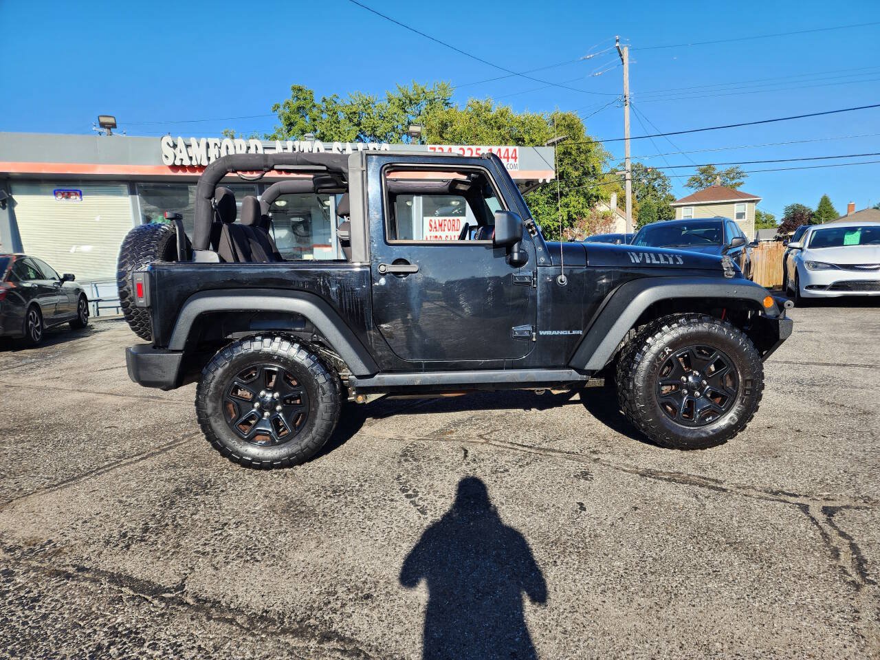 Used 2016 Jeep Wrangler Sport AWD/4WD image 3