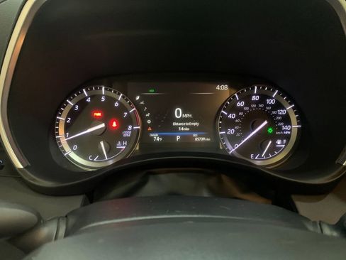 Used 2022 Toyota Highlander Limited AWD/4WD image 32