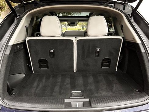 Certified 2024 Acura MDX SH-AWD w/ Technology Package image 32