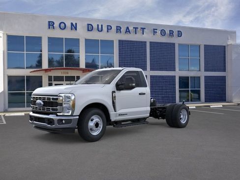 New 2025 Ford F350 XL w/ XL Chrome Package RWD image 2