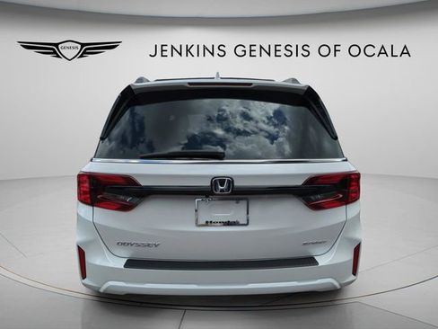 Used 2025 Honda Odyssey Sport-L image 4