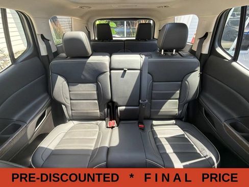 Used 2023 GMC Acadia Denali w/ Black Diamond Edition AWD/4WD image 71