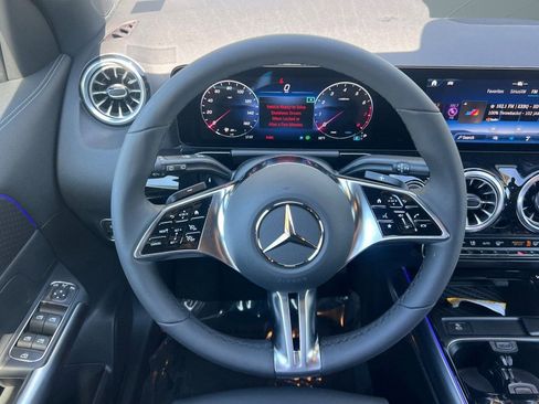 New 2025 Mercedes-Benz GLA 250 GLA 250 image 23