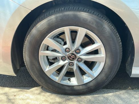 Used 2026 Toyota Camry LE FWD image 26