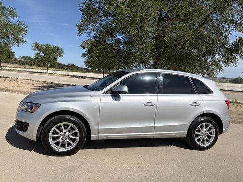 Used 2011 Audi Q5 2.0T Premium Plus AWD/4WD image 6