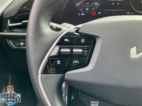 Used 2023 Kia Niro Wind FWD image 40