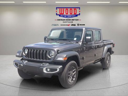 New 2026 Jeep Gladiator Sport AWD/4WD image 8