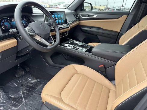 New 2026 Volkswagen Atlas Cross Sport SEL image 39