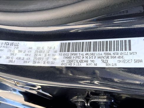 Used 2020 RAM 1500 Laramie AWD/4WD image 36