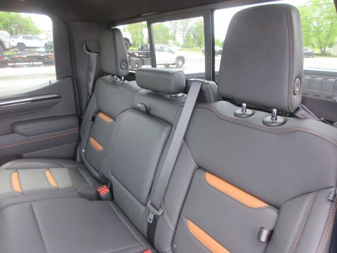 New 2026 GMC Sierra 1500 AT4 AWD/4WD image 13