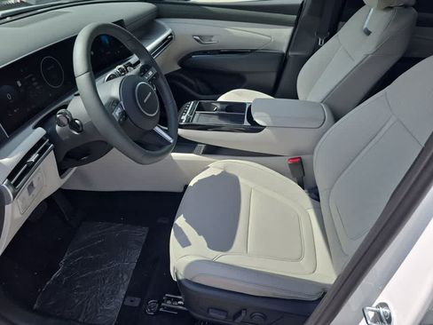 New 2026 Hyundai Tucson Limited FWD image 16