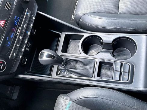 Used 2017 Hyundai Tucson SE Plus AWD/4WD image 24