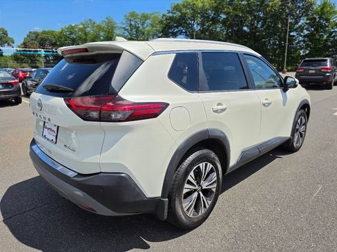 Used 2023 Nissan Rogue SV w/ SV Premium B Package AWD/4WD image 7