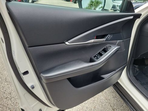 Used 2021 MAZDA CX-30 FWD 2.5 S image 21