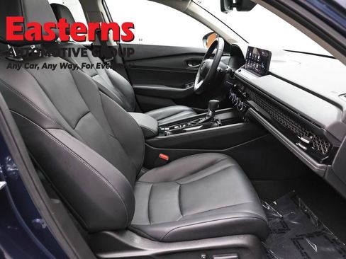 Used 2025 Honda Accord Touring image 25