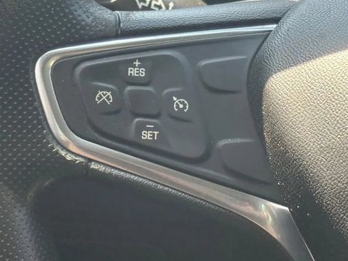 Used 2019 Chevrolet Malibu LS FWD image 11