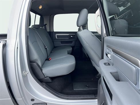 Used 2017 RAM 2500 SLT image 15