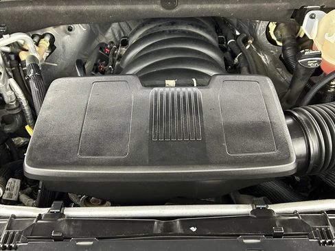 Used 2021 Cadillac Escalade Sport w/ Driver Assist Tech Package AWD/4WD image 43