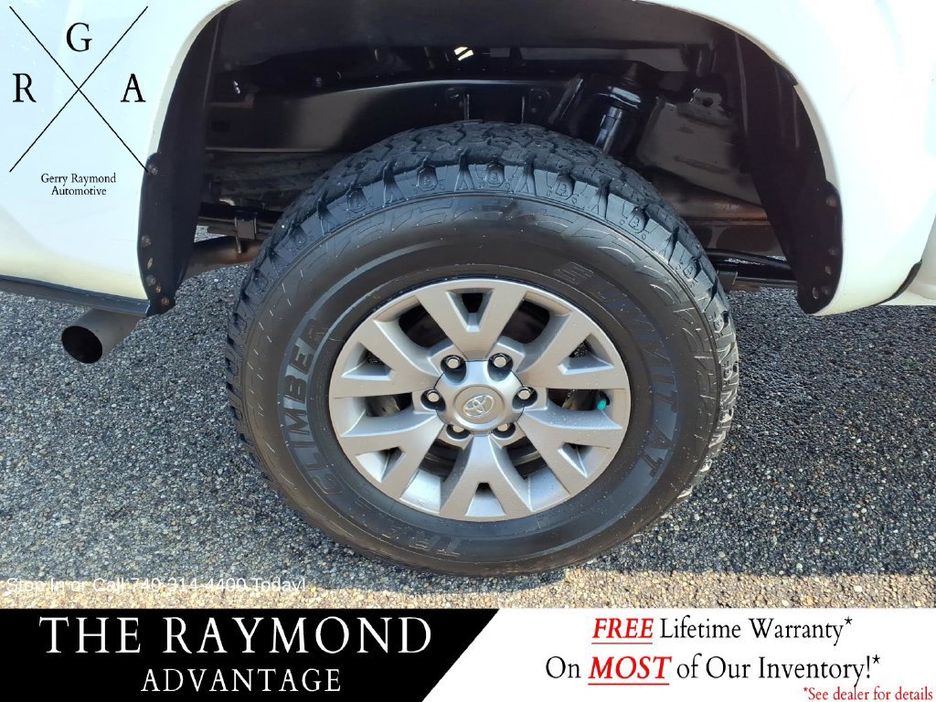 Used 2022 Toyota Tacoma SR AWD/4WD image 24