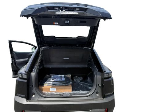 New 2026 Subaru Uncharted Premium FWD image 23
