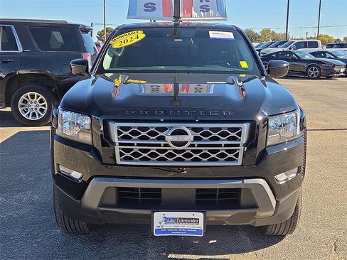 Used 2024 Nissan Frontier SV w/ SV Convenience Package image 6