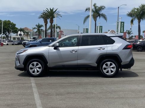 Certified 2025 Toyota RAV4 LE FWD image 40