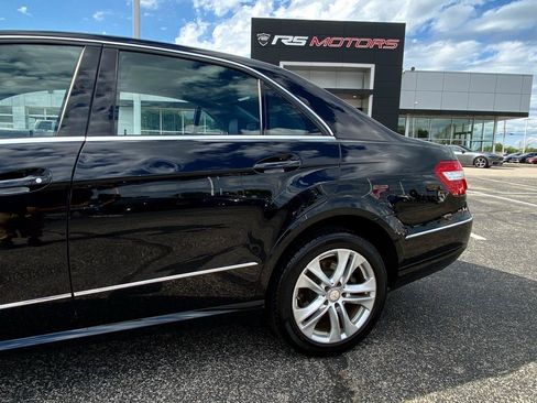 Used 2011 Mercedes-Benz E 350 4MATIC Sedan image 13